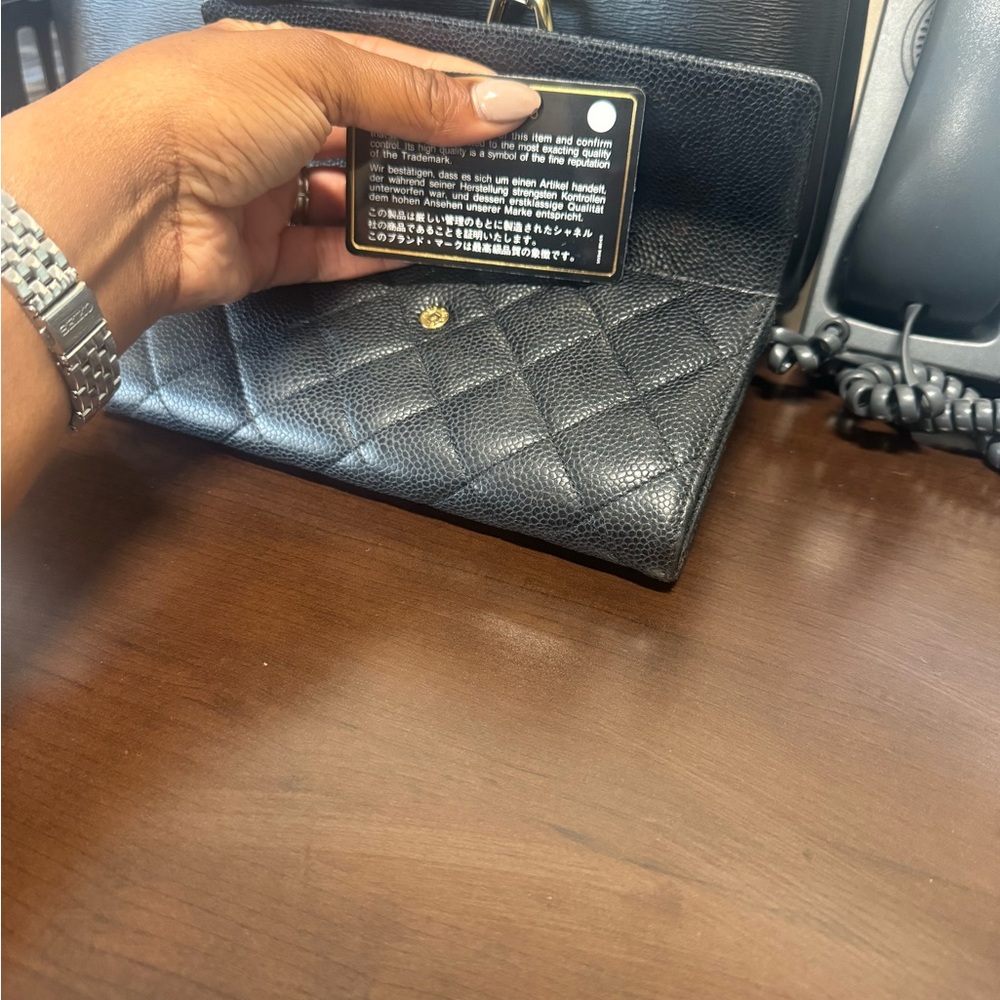 Chanel Black Quilted Leather Wallet with Metallic Detail - Picture 7 of 11